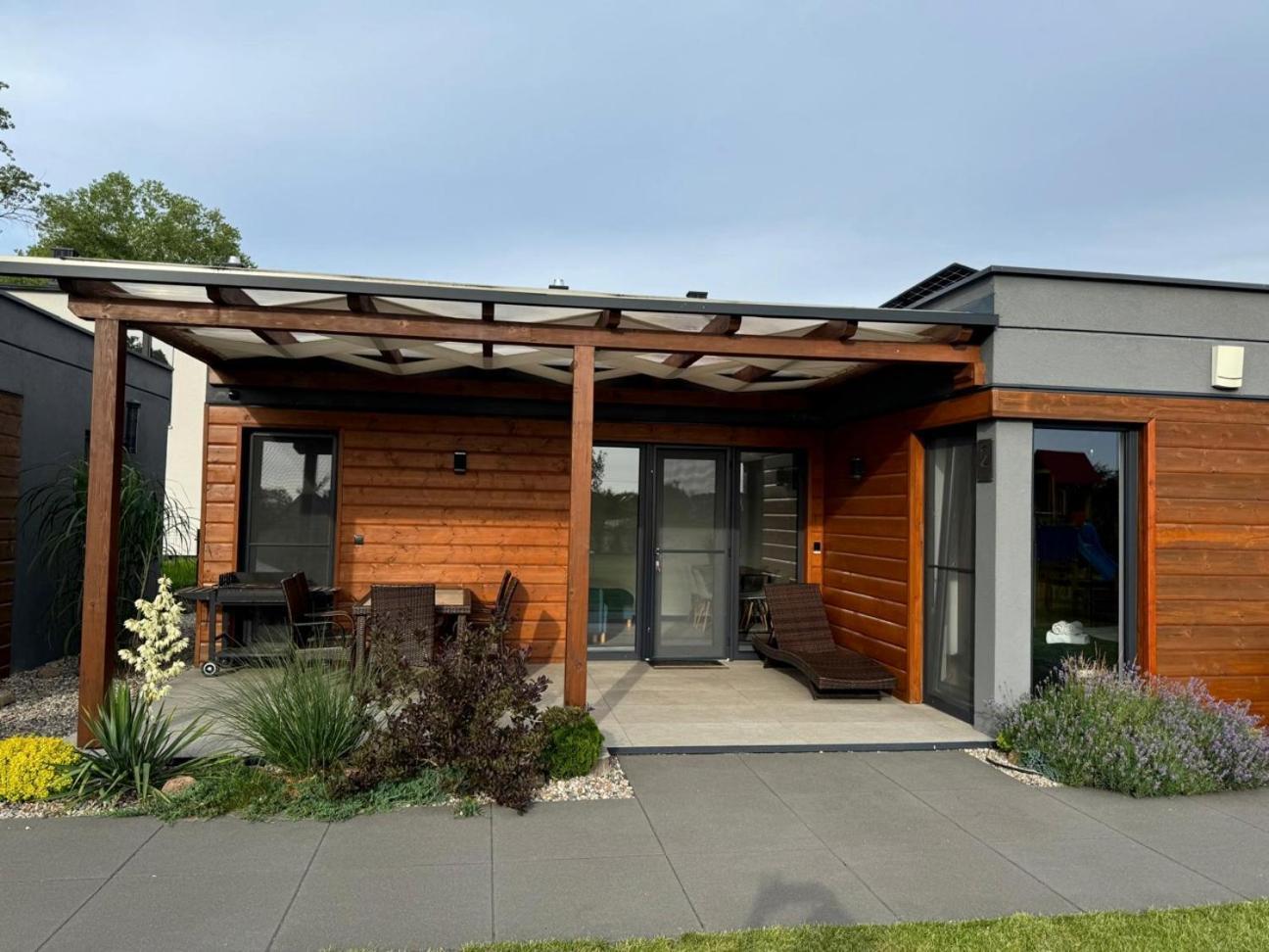 Cisza Bungalows Village / Blisko Natury Nowecin Экстерьер фото